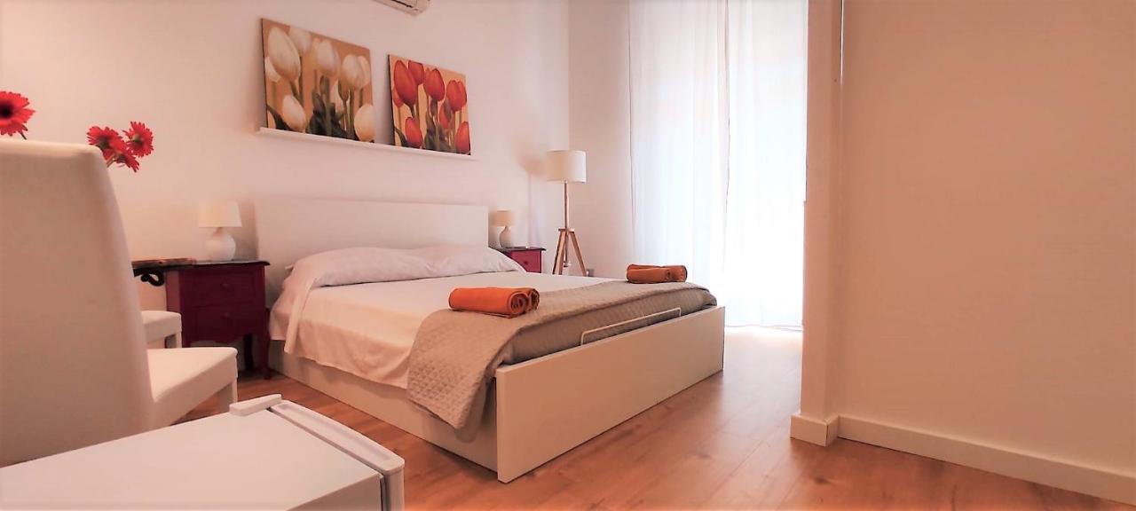 Il Girasole Bb Cagliari Bed and Breakfast Buitenkant foto